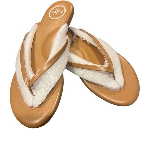New in Bag Revolve Solei Sea Indie Around Town Flip Flops in Nude/Pink size 7 - Picture 4 of 11